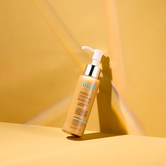 M-61 Other - m-61 Perfect Shimmer Body Oil - Glow Finish (Gold) Full Size - New In Box